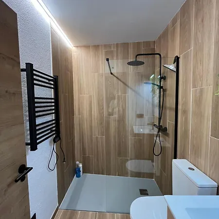 Bella Casa Araujo 2 * Teo