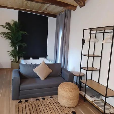 Bella Casa Araujo 2 * Teo